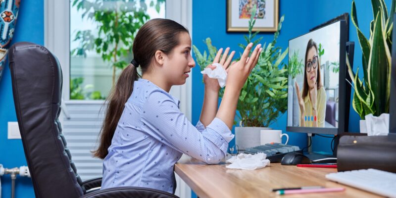 Online Therapy for Anxiety: When to Seek Help